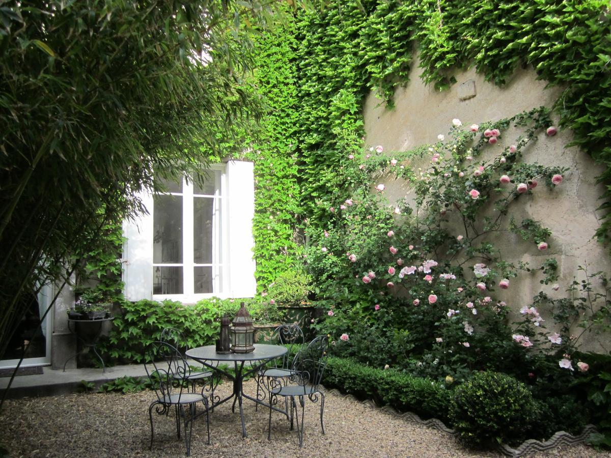 Coursan Le Logis Blanc Bed&Breakfast المظهر الخارجي الصورة